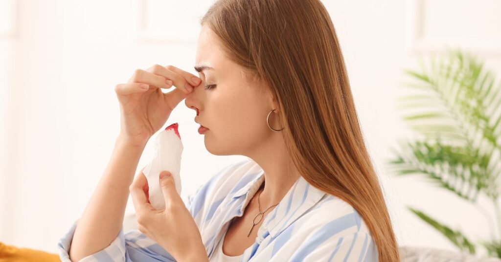 Sangramento nasal: causas principais e quando se preocupar